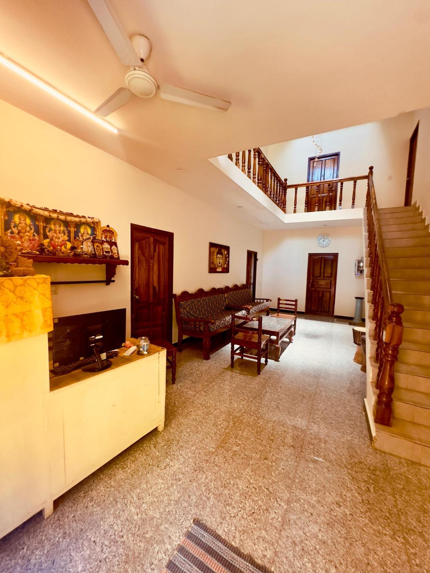 Lotus Garden Guest House 오로빌 외부 사진