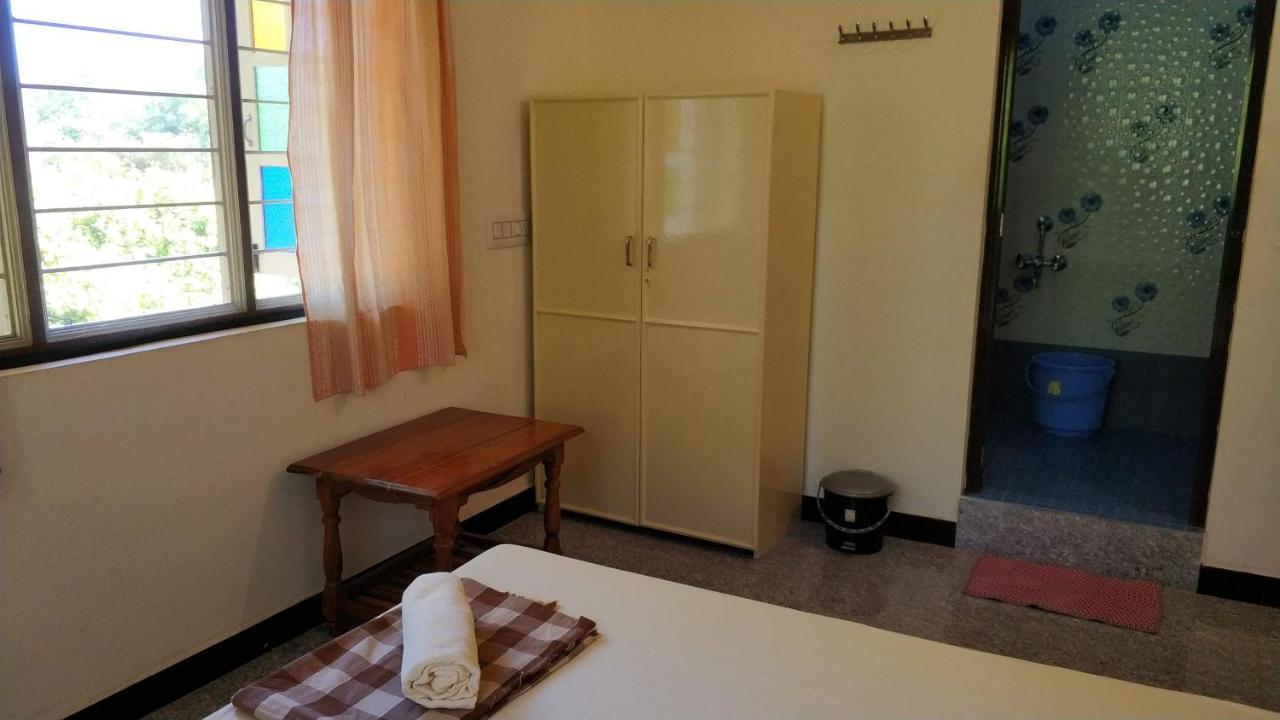 Lotus Garden Guest House 오로빌 외부 사진